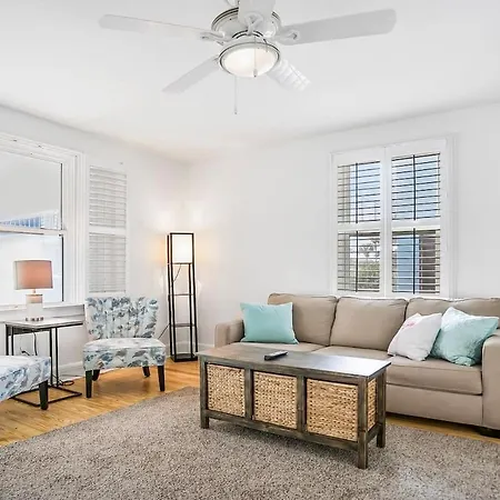Beach Cottage! 100 Steps To The Sand, Pets Ok, Private Deck!